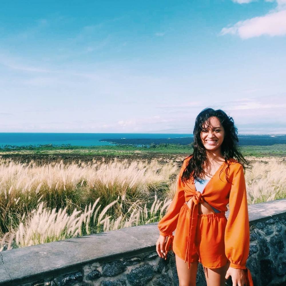 Meet your Posher, Sarahli